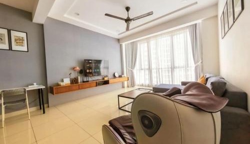 Two-Bedroom Deluxe Apartment with Ocean View