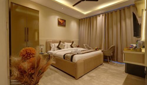 Suite with Balcony