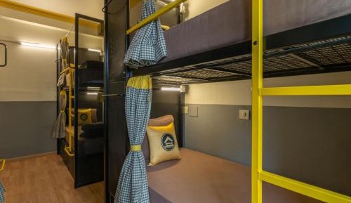 Bed in 6 Bed Female Dormitory