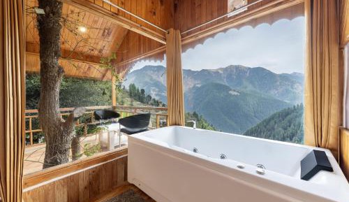 King Room with Spa Bath