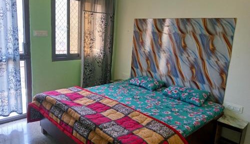 Deluxe Double Room (2 Adults + 1 Child)