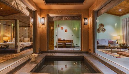 Luxury villa with heated plunge pool