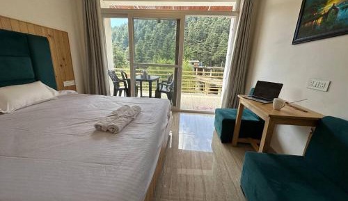 King Suite with Balcony