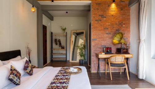 King Room with Balcony