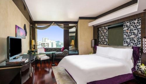 Luxury King Room