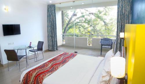 Classic room with Balcony