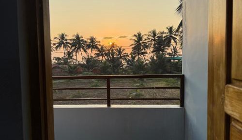 Deluxe Double Room with Balcony and Sea View