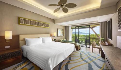 Garden Wing Deluxe Double Room with Sea View
