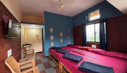 Deluxe Family Room