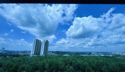 Three-Bedroom Apartment with View