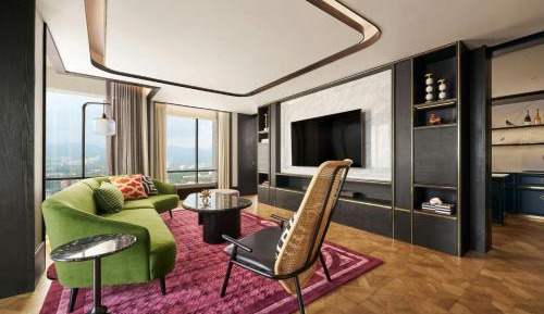 Sterling  One-Bedroom Vise Presidential King Suite