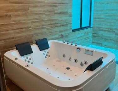 Premium Quadruple Room
