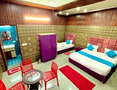 Triple Room