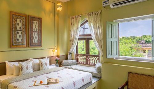 King Room