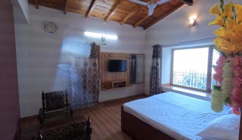 Deluxe Double Room with Balcony