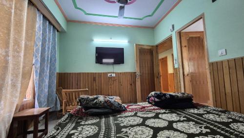 Economy Double Room