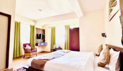 Suite with Balcony