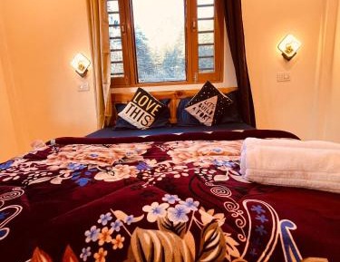 Triple Room with Mountain View