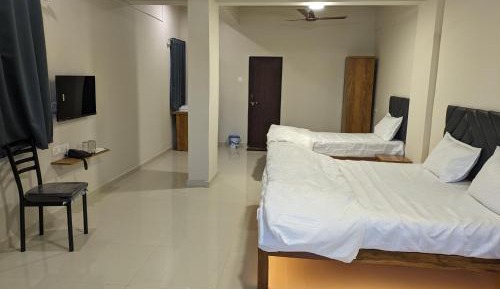 Large Double Room