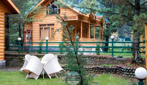 Suite with Mountain View