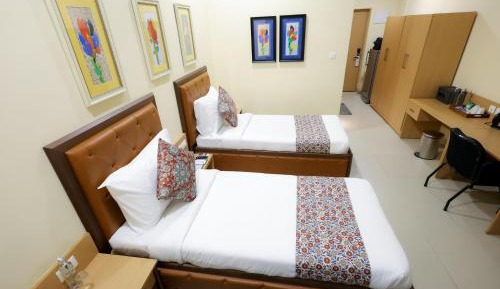 Executive Room Twin - 10% Discount on Foods & Soft Beverages* | 15% Discounts on Laundry Services*
