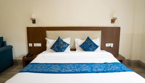 Queen Room