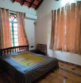 Deluxe Double Room (2 Adults + 1 Child)