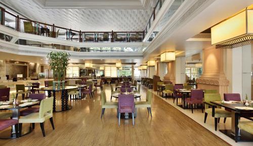 Deluxe Twin Room with Garden View( 20% discount on food and soft beverages, 20% discount on Spa,Buy 1 get 1 on select brands at Madeira bar between 4 pm - 10 pm)