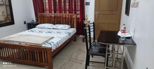 Deluxe Room (1 adult + 2 children)