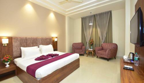 Superior King Room