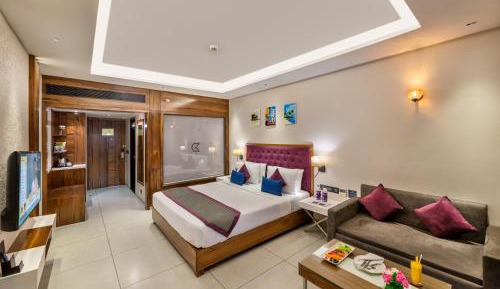 Imperial King Room with Shower and Balcony -  20% Discount on F&B, SPA & Laundry - Early check in and late checkout of 2 hours - subject to availability 