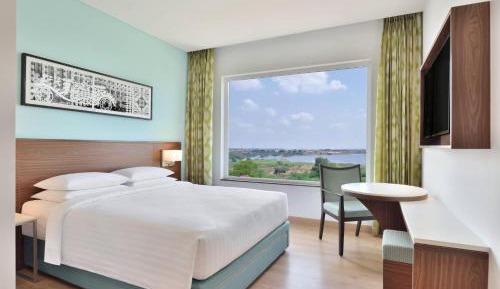 King Room with Lake View