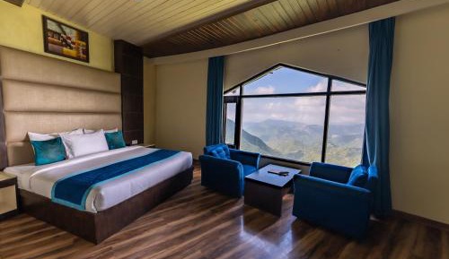 King Room with Mountain View