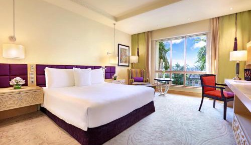 ITC One - Club Lounge Access