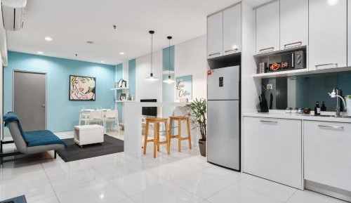 Two-Bedroom Apartment (Netflix + 100Mbps)