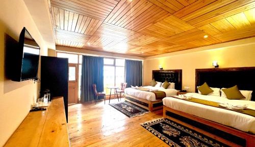 King Room with Balcony