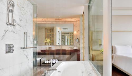 Executive Twin Room with complimentary Breakfast & Club access with unlimited IMFL Beverages 5PM to 7PM. 25% F&B discount at JW Café, Saffron, and  XO