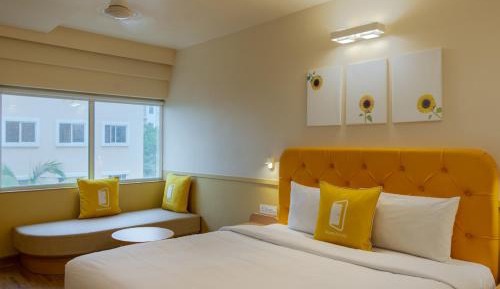 Standard Queen Room