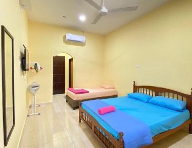 Deluxe Triple Room
