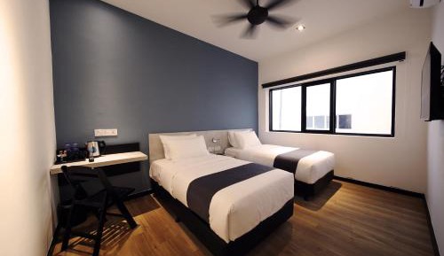 Superior Twin Room