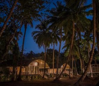 Deluxe Villa - Inclusive Resort Activities: - Beachfront yoga session.- Aqua aerobics gym session.- Shell art activity  - 10% Discount on SPA & Food & Soft Beverages& Laundry