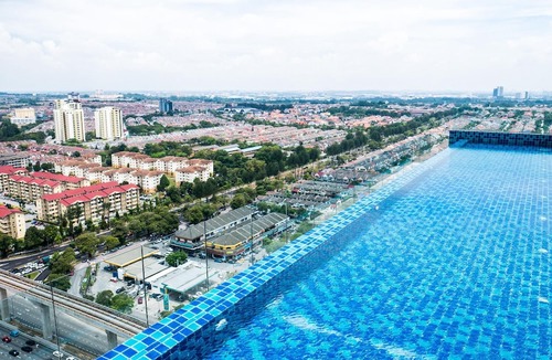 Usj 1 Hotel | Damen Residence by Widebed