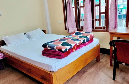 Bomdila Hotel | Spacious 8-bedroom hotel in Dirang with Wi-Fi access and Parking space available