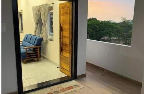 Rajahmundry House | Elegant 2BHK Holiday Home with Terrace, Wi-Fi & Easy Airport Access